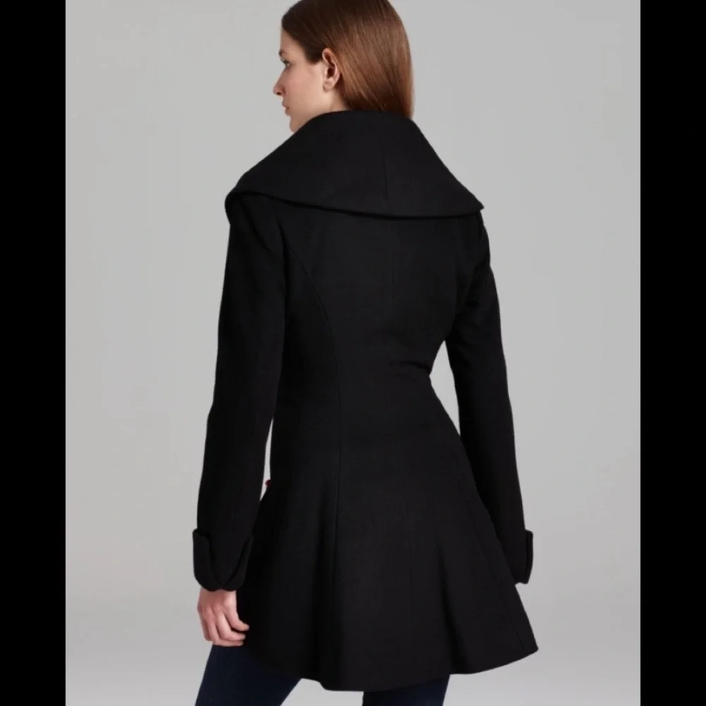 Trina Turk Ali wrap wool jacket - Picture 8 of 8